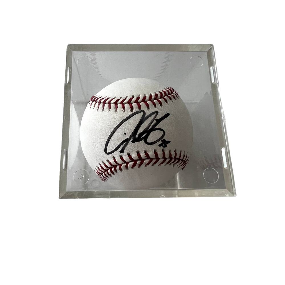 Derek Lee Autographed Major League Rawlings Baseball #25